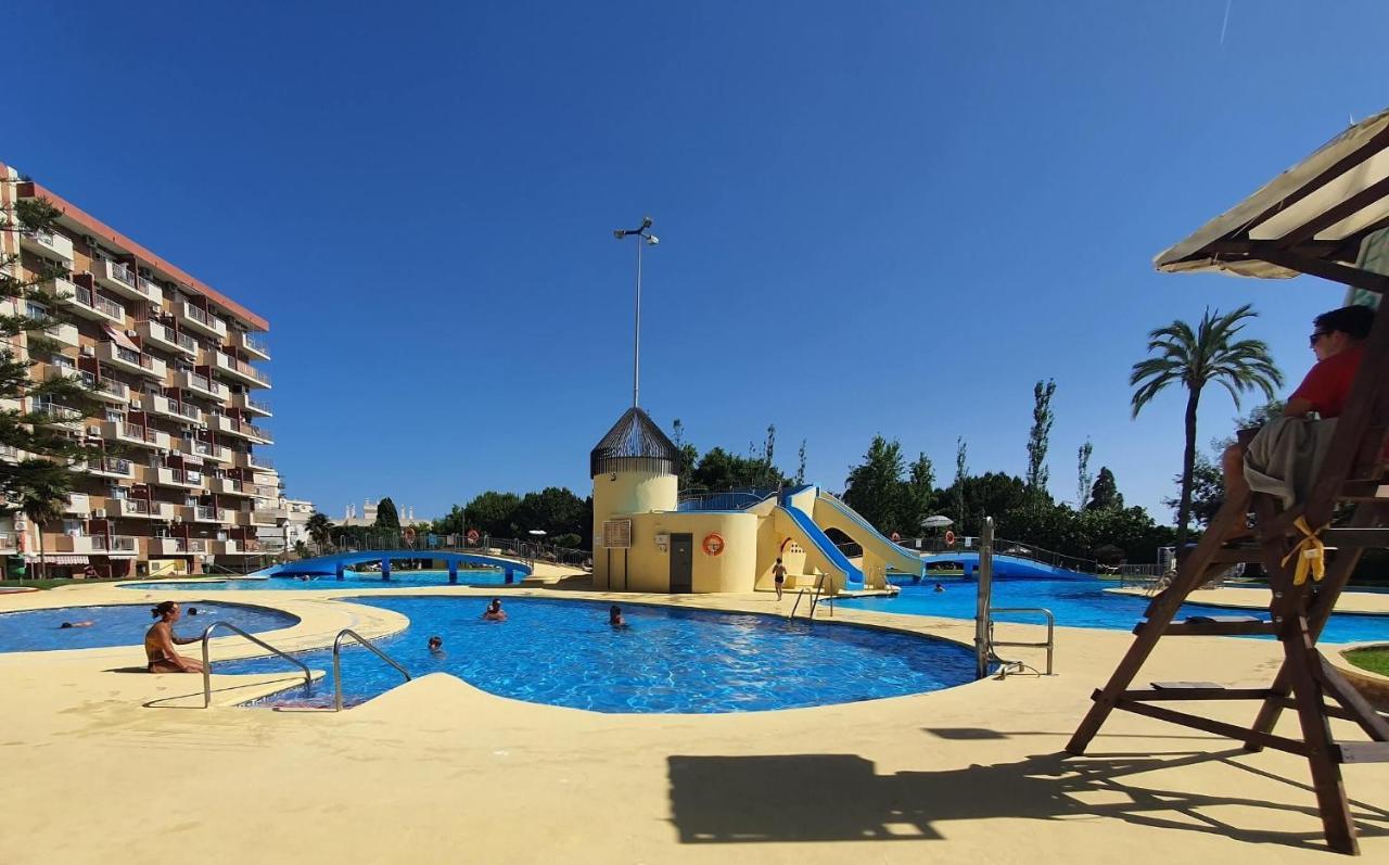 Lovely Home Estudio Jupiter Piscina Benalmadena Bagian luar foto