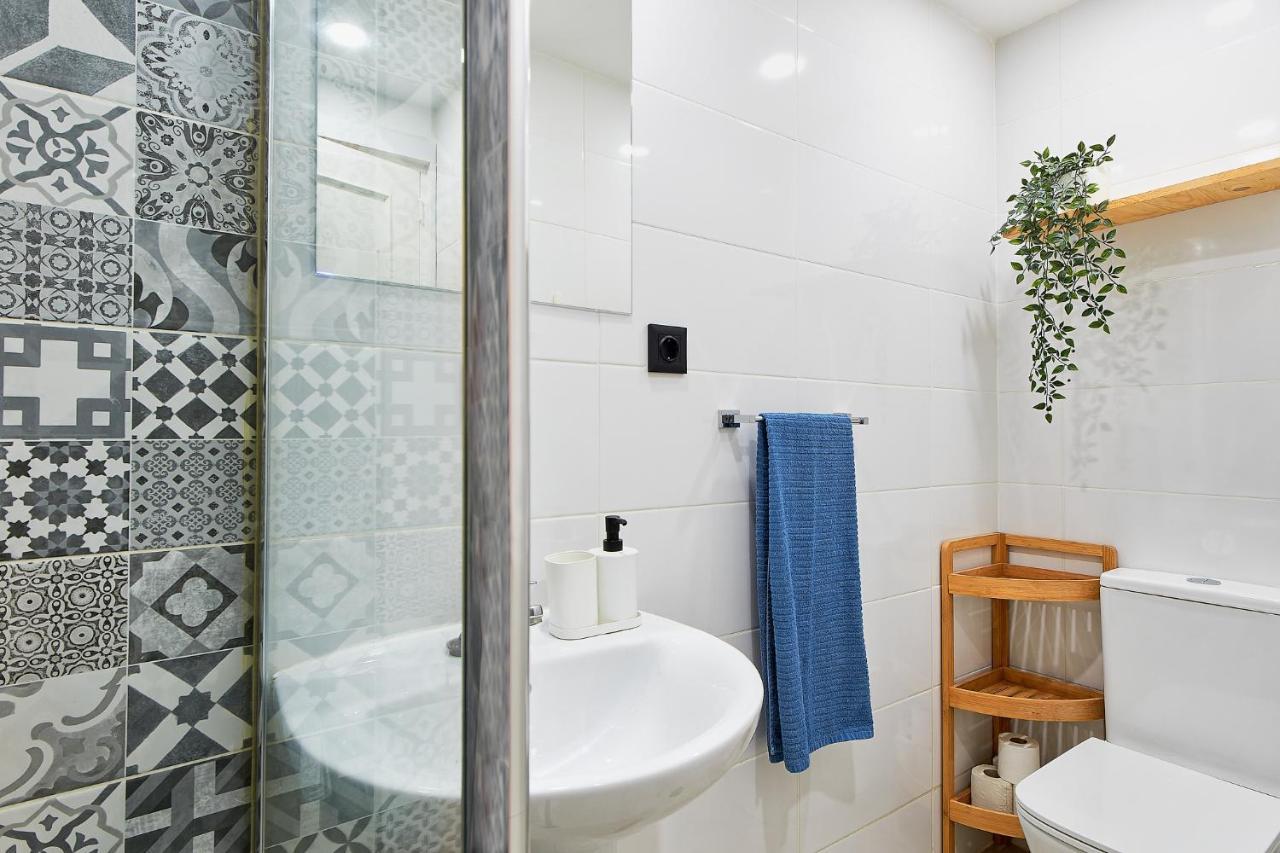 Lovely Home Estudio Jupiter Piscina Benalmadena Bagian luar foto
