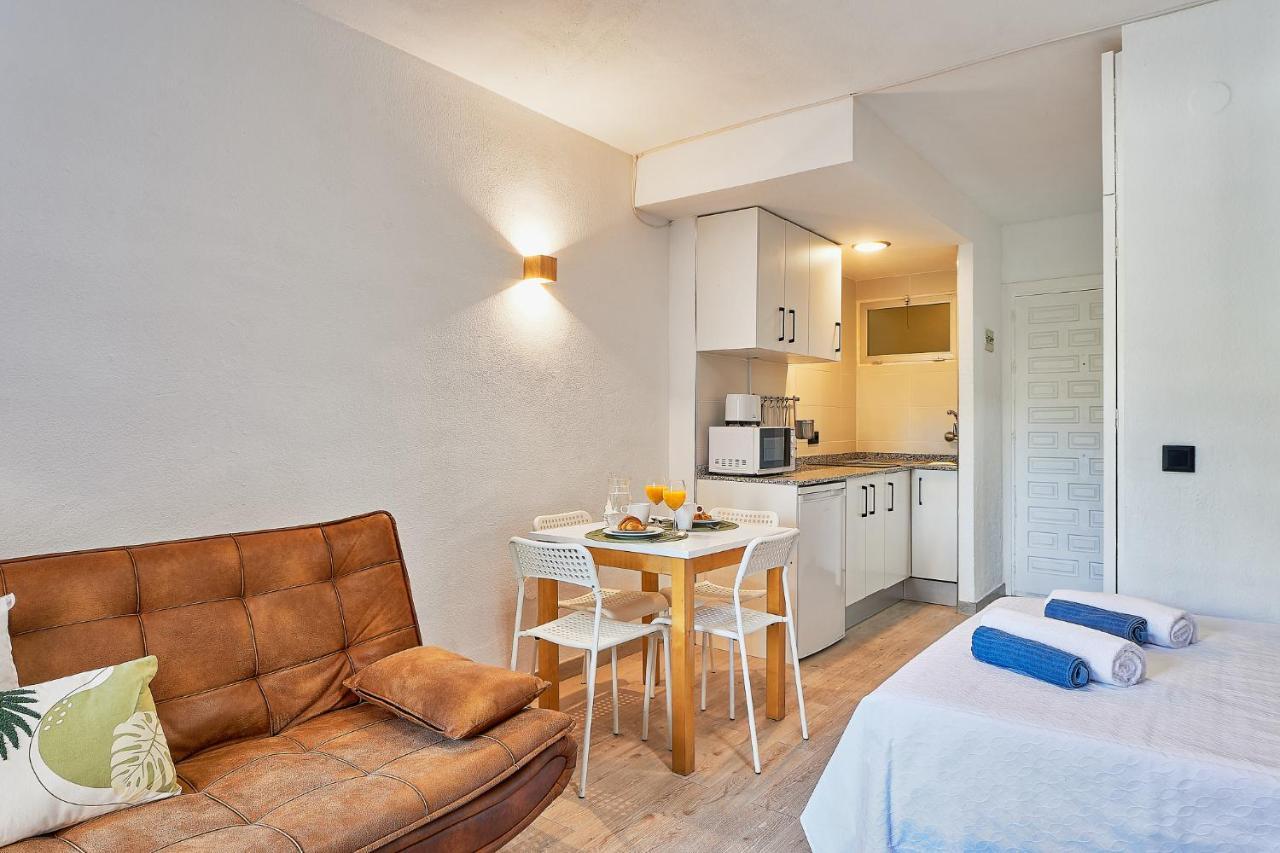 Lovely Home Estudio Jupiter Piscina Benalmadena Bagian luar foto